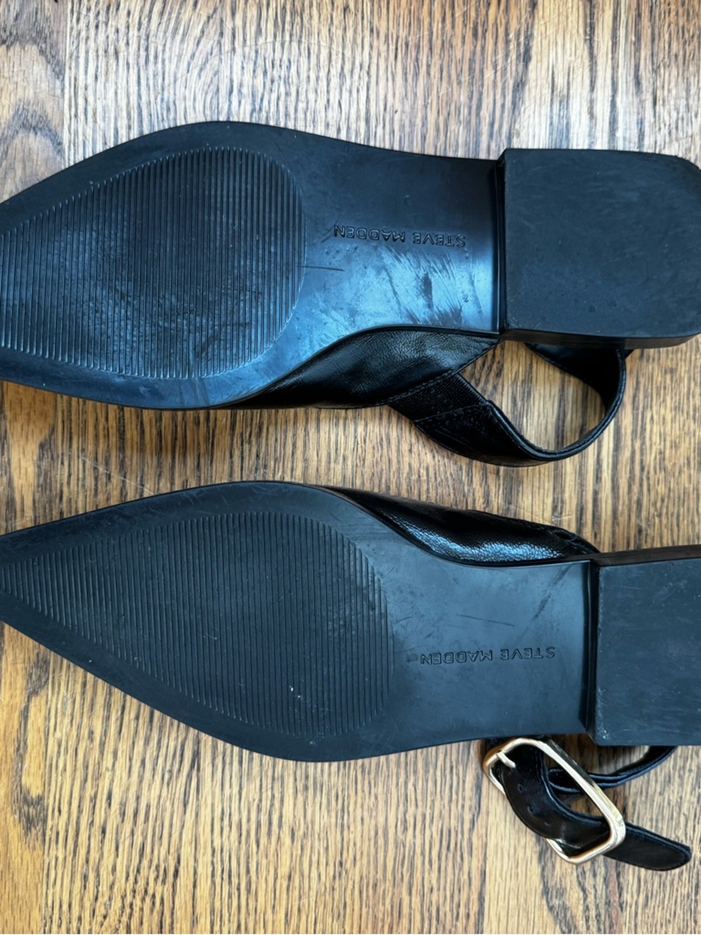 Steve Madden Black Leather Pointed Slingback Mules with Gold Buckle - Picture 3 of 4
